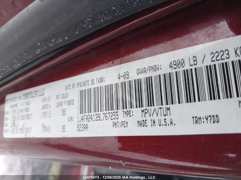 2009 Jeep Wrangler X VIN: 1J4FA24139L767255 Lot: 12476873