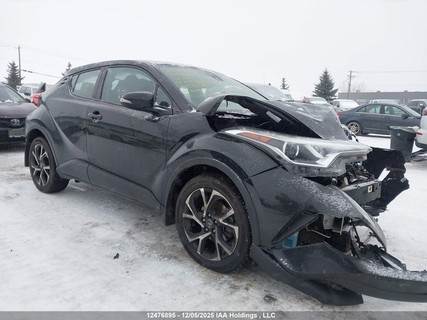 2018 TOYOTA C-HR XLE/XLE PREMIUM