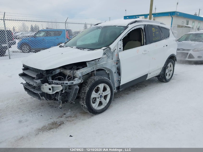 1FMCU9GX8FUB76395 2015 FORD ESCAPE photo no. 2