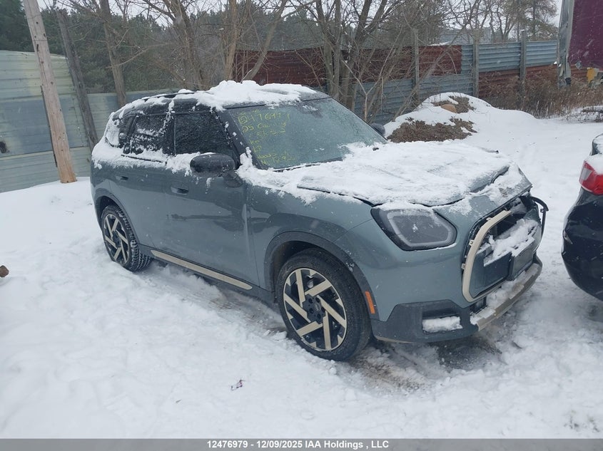WMZ23GA00S7R70562 2025 MINI COUNTRYMAN photo no. 2