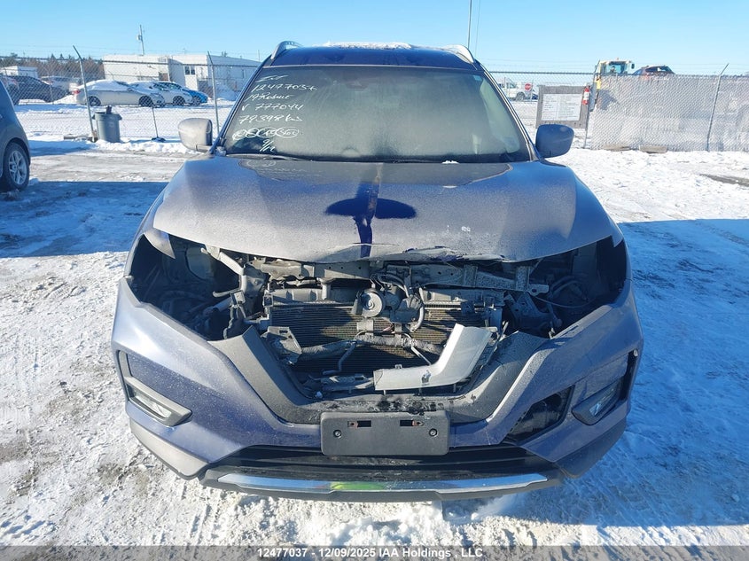 5N1AT2MT0KC777044 2019 NISSAN ROGUE photo no. 13