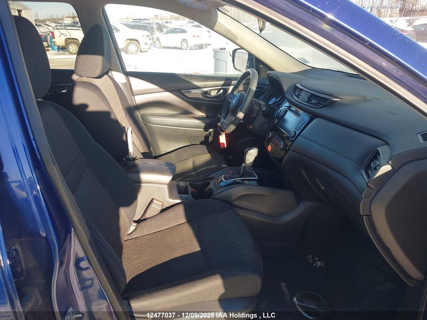 5N1AT2MT0KC777044 2019 NISSAN ROGUE photo no. 5