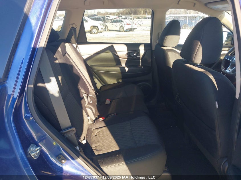 5N1AT2MT0KC777044 2019 NISSAN ROGUE photo no. 8
