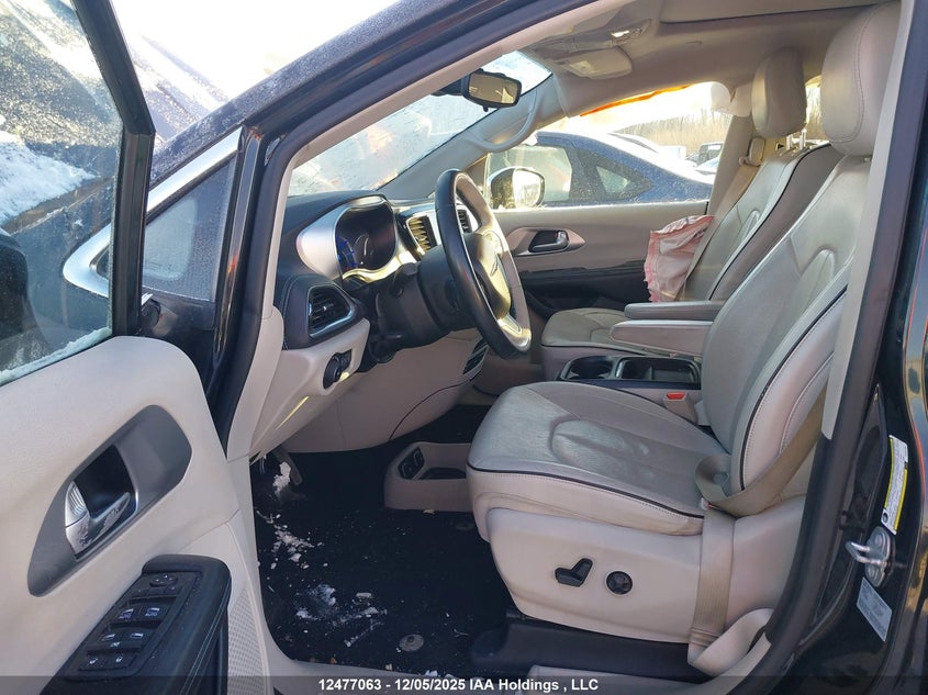 2C4RC1N76HR684807 2017 CHRYSLER PACIFICA photo no. 5
