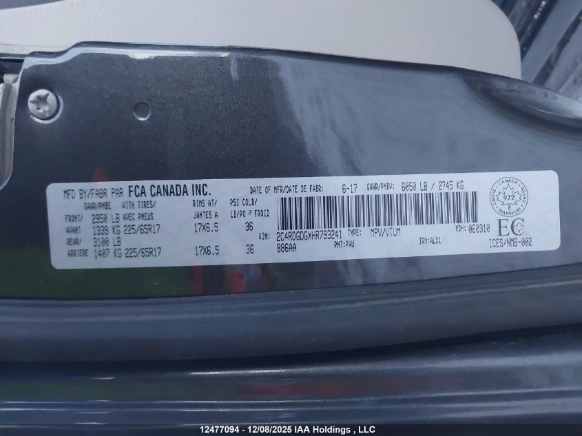 2017 Dodge Grand Caravan Crew VIN: 2C4RDGDGXHR793241 Lot: 12477094