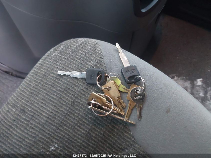 2004 Ford Econoline E450 Super Duty Cutwy Van VIN: 1FDXE45S54HA92078 Lot: 12477173