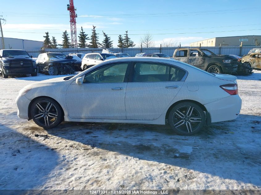 2017 Honda Accord Touring VIN: 1HGCR2F05HA805392 Lot: 12477331