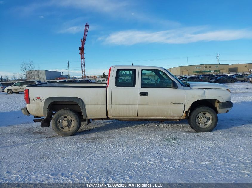 2006 Chevrolet Silverado K2500 Heavy Duty VIN: 1GCHK29U66E273745 Lot: 12477374