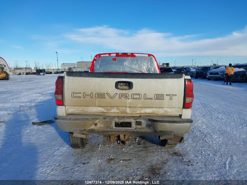 2006 Chevrolet Silverado K2500 Heavy Duty VIN: 1GCHK29U66E273745 Lot: 12477374