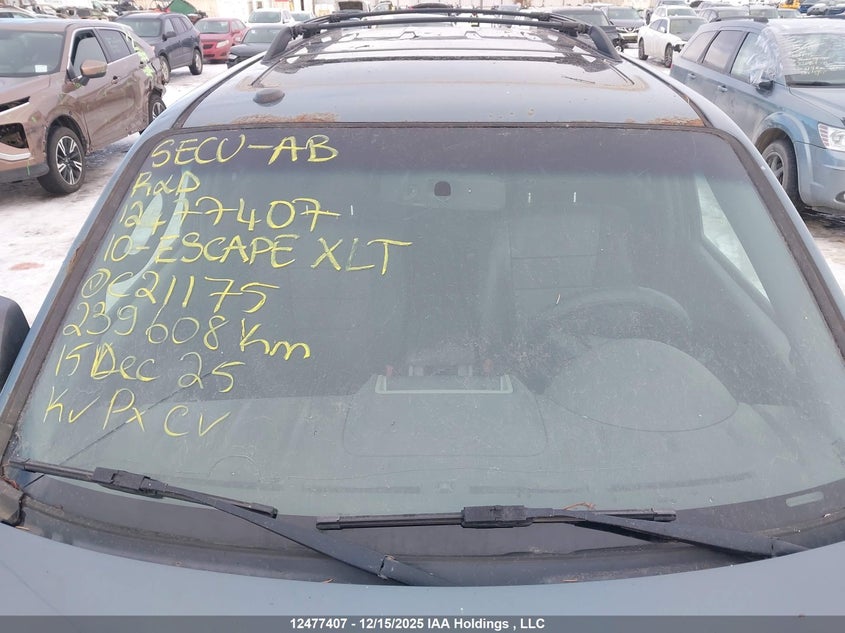 1FMCU9DG0AKC21175 2010 FORD ESCAPE photo no. 17
