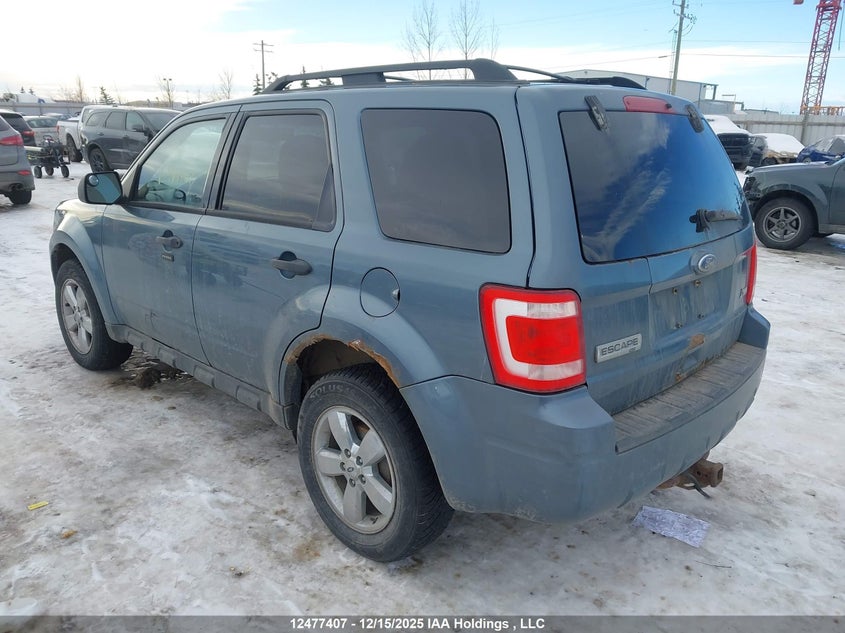1FMCU9DG0AKC21175 2010 FORD ESCAPE photo no. 3