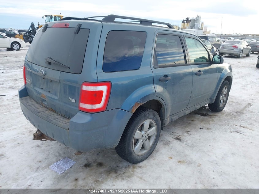 1FMCU9DG0AKC21175 2010 FORD ESCAPE photo no. 4