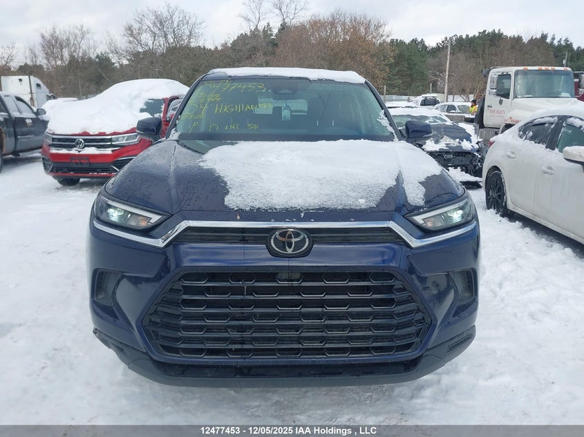 2024 Toyota Grand Highlander Xle/Limited/Platinum VIN: 5TDAAAB54RS027518 Lot: 12477453