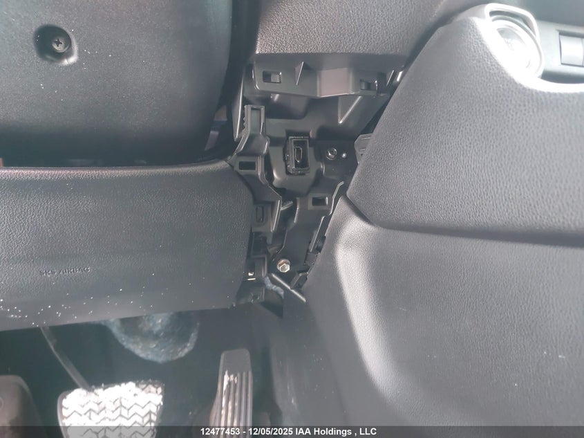 2024 Toyota Grand Highlander Xle/Limited/Platinum VIN: 5TDAAAB54RS027518 Lot: 12477453