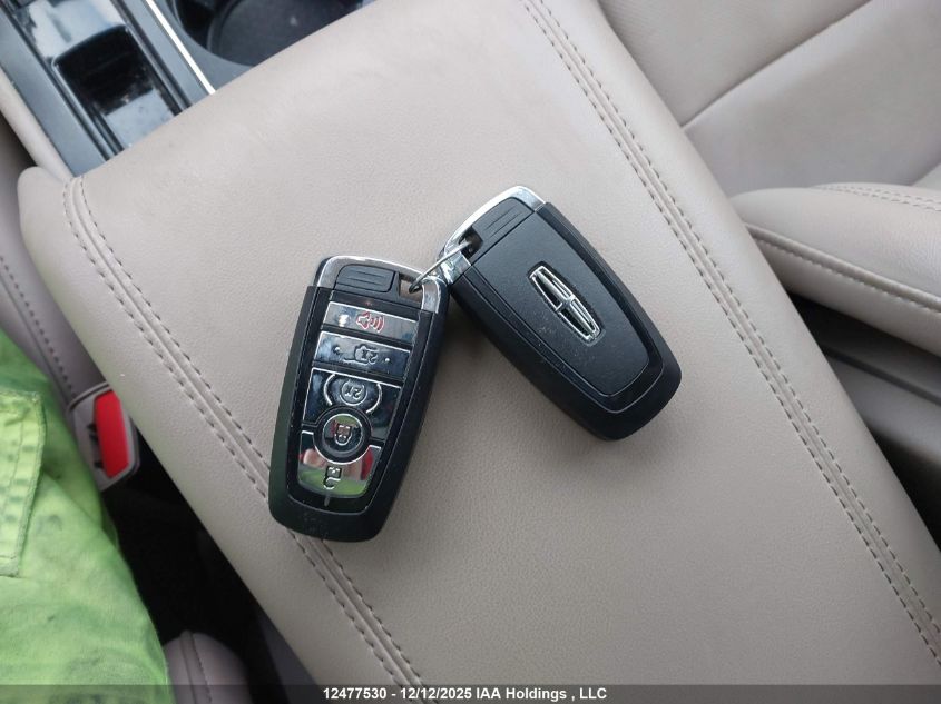 2020 Lincoln Corsair VIN: 5LMCJ2DH8LUL00610 Lot: 12477530