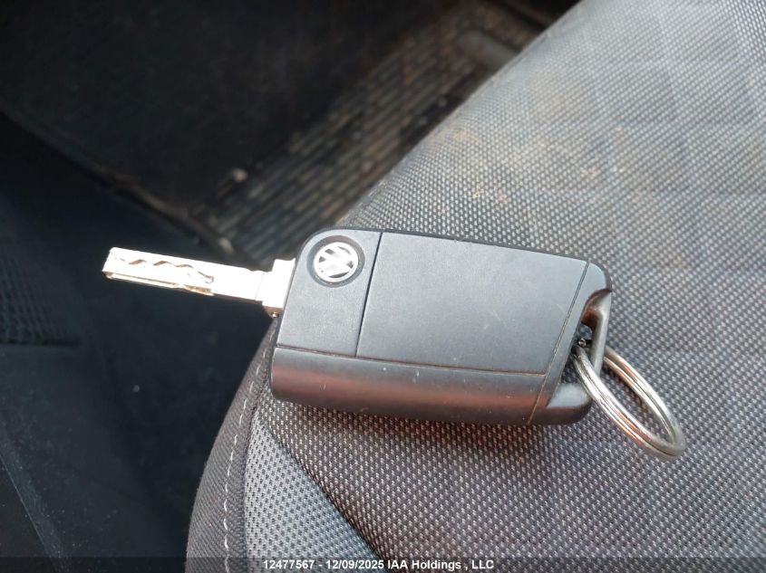 2018 Volkswagen Tiguan VIN: 3VV0B7AX4JM147615 Lot: 12477567