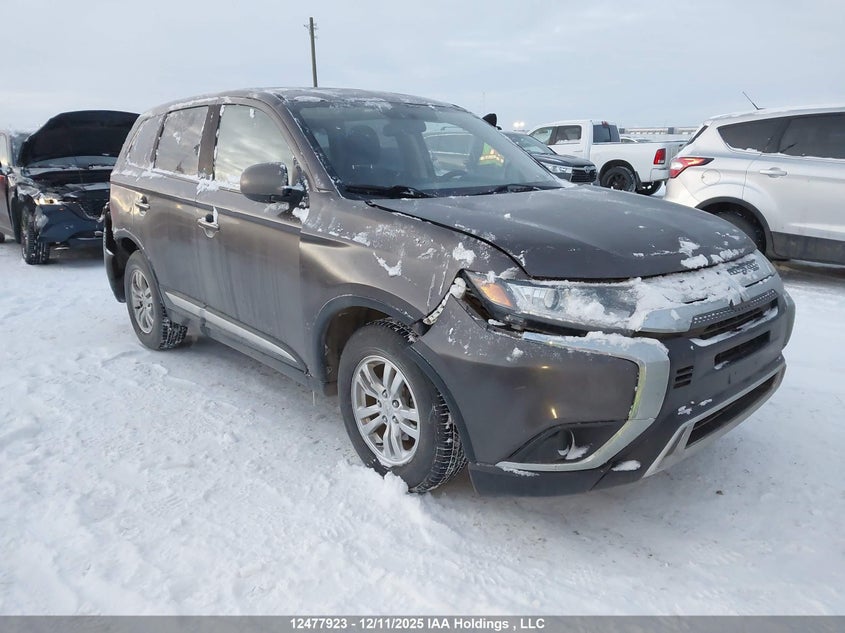 JA4AZ2A31KZ605362 2019 Mitsubishi Outlander Es auction photo 1