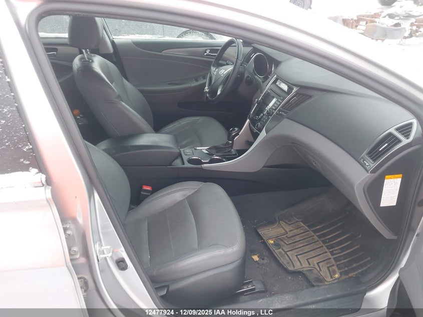 KMHEC4A43CA042842 2012 HYUNDAI SONATA photo no. 5