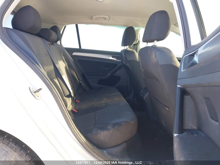 2017 Volkswagen Golf S/Wolfsburg/Se/Sel VIN: 3VW217AU8HM038730 Lot: 12477971