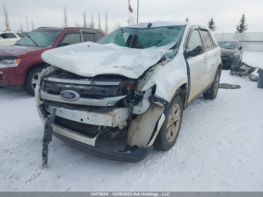 2FMDK4JCXEBB07621 2014 FORD EDGE photo no. 2
