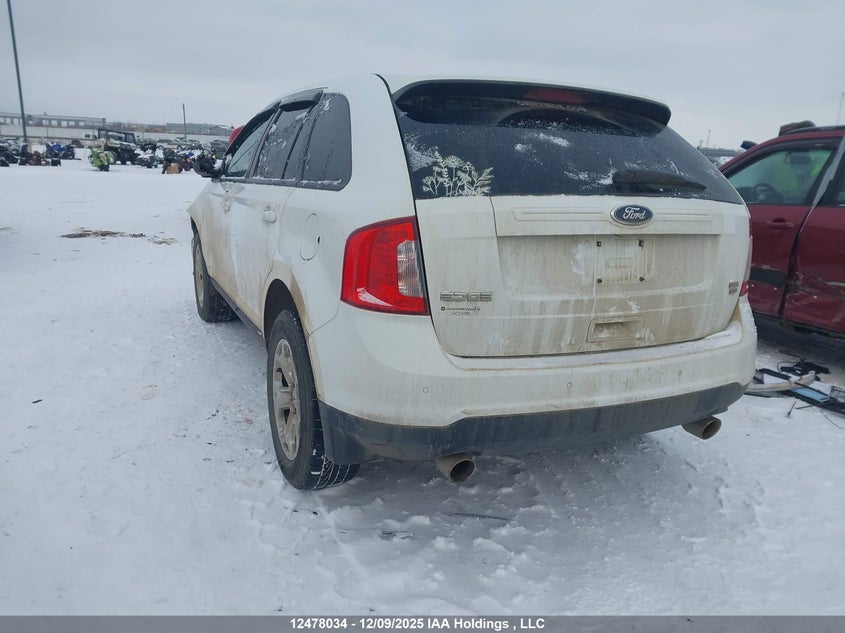 2FMDK4JCXEBB07621 2014 FORD EDGE photo no. 3