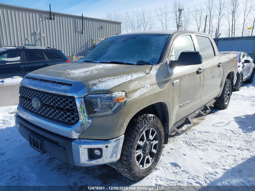 5TFDY5F14JX687550 2018 TOYOTA TUNDRA photo no. 2