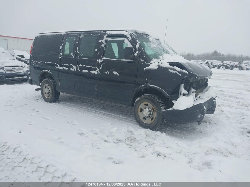 1GCGG25V371226449 2007 Chevrolet Express G2500 auction photo 1