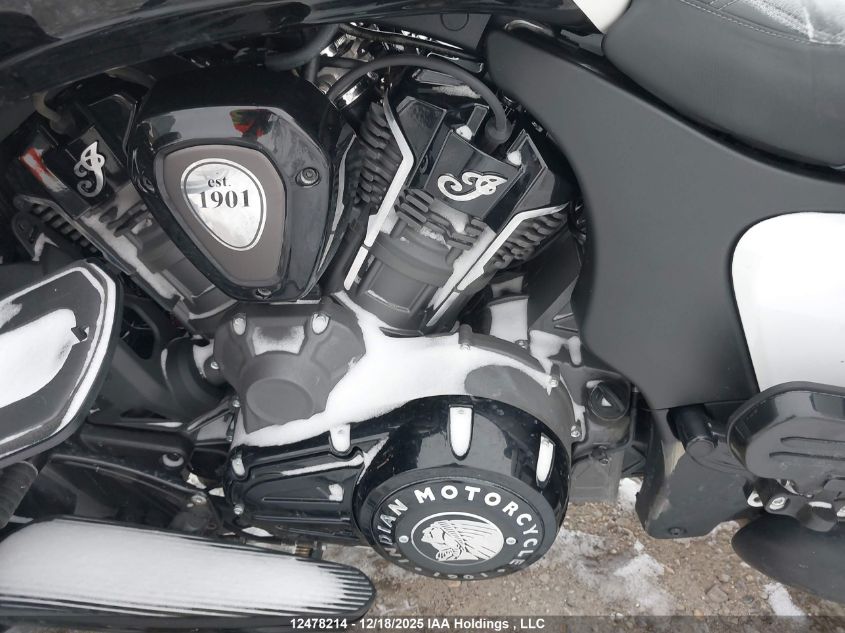 2023 Indian Motorcycle Co. Pursuit Dark Horse With Premium Package VIN: 56KLDFRR0P3423038 Lot: 12478214