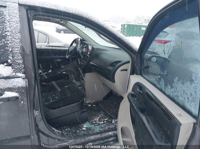 2C4RDGBG9GR183316 2016 DODGE CARAVAN photo no. 5