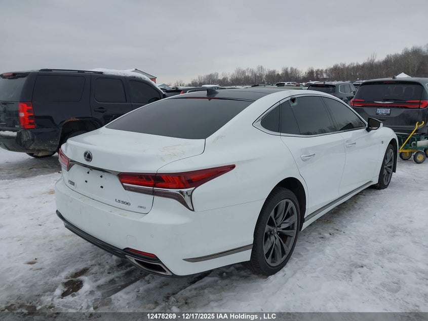 JTHC51FF6J5000975 2018 LEXUS LS photo no. 4