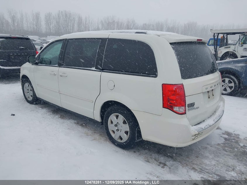 2D4RN4DG3BR756635 2011 DODGE CARAVAN photo no. 3