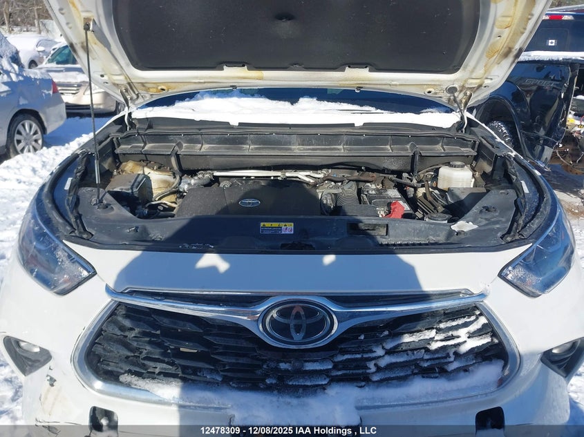 5TDFZRBH5NS222805 2022 TOYOTA HIGHLANDER photo no. 10