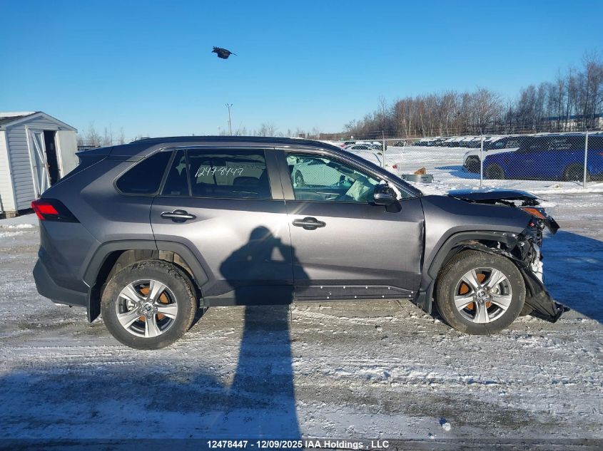 2025 Toyota Rav4 Xle/Xle Premium VIN: 2T3R1RFV5SC533912 Lot: 12478447