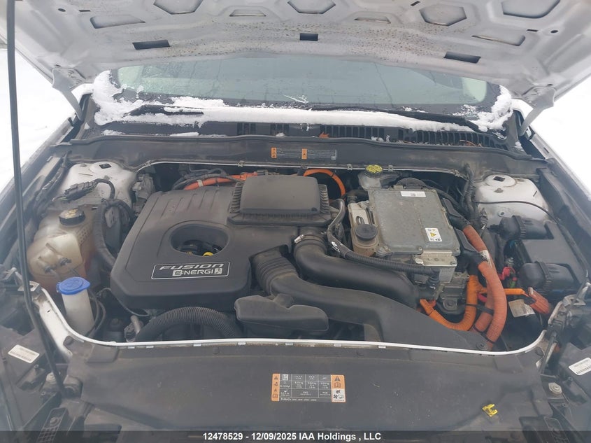 3FA6P0PU0JR273994 2018 FORD FUSION photo no. 10