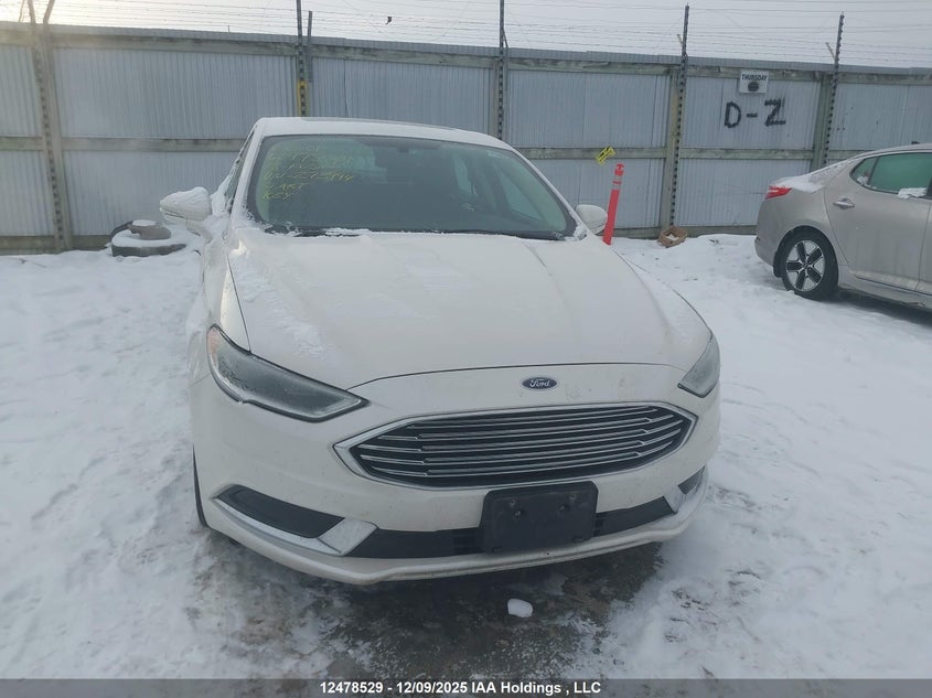 3FA6P0PU0JR273994 2018 FORD FUSION photo no. 12