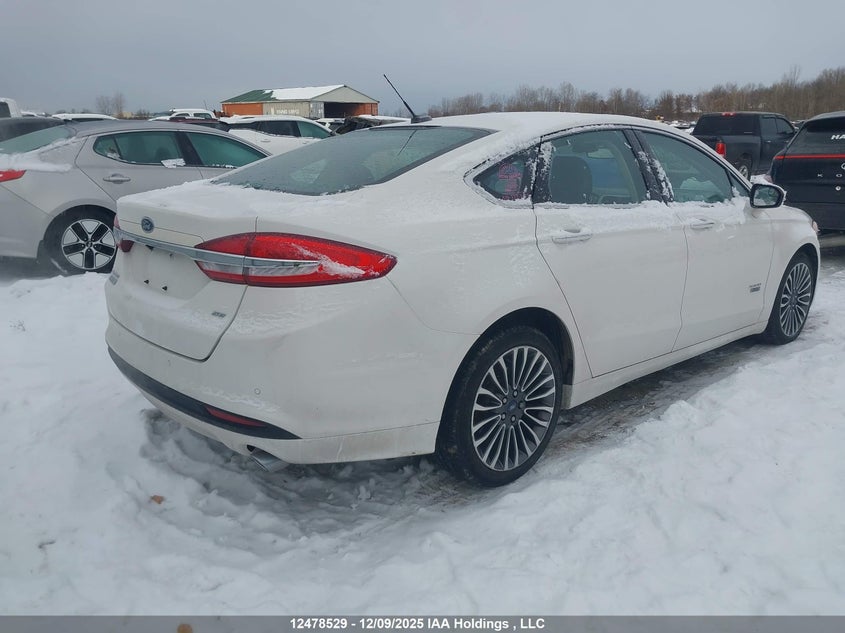 3FA6P0PU0JR273994 2018 FORD FUSION photo no. 4