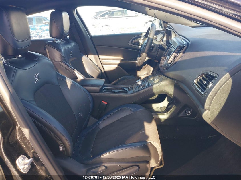 1C3CCCBB2FN708688 2015 CHRYSLER 200 photo no. 5