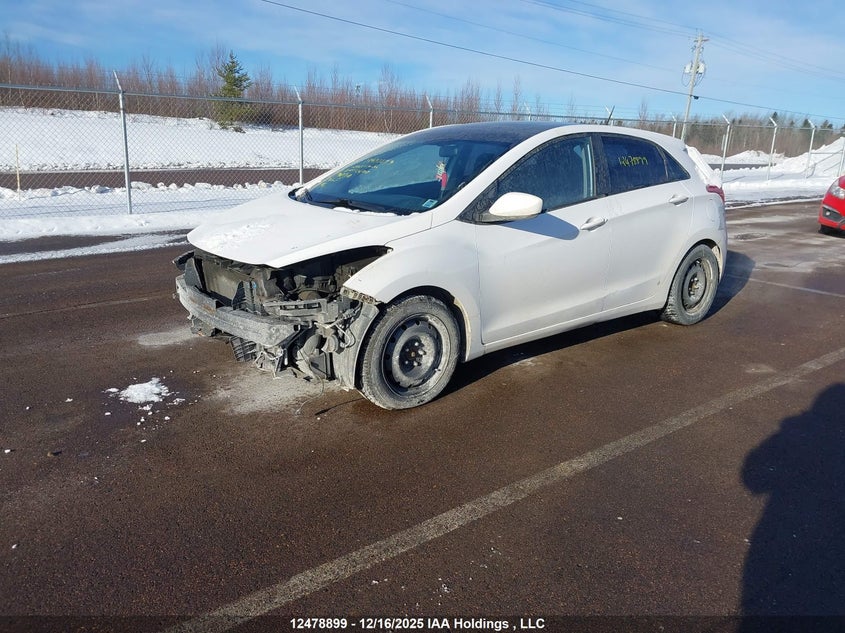 KMHD35LE8DU124718 2013 HYUNDAI ELANTRA photo no. 2