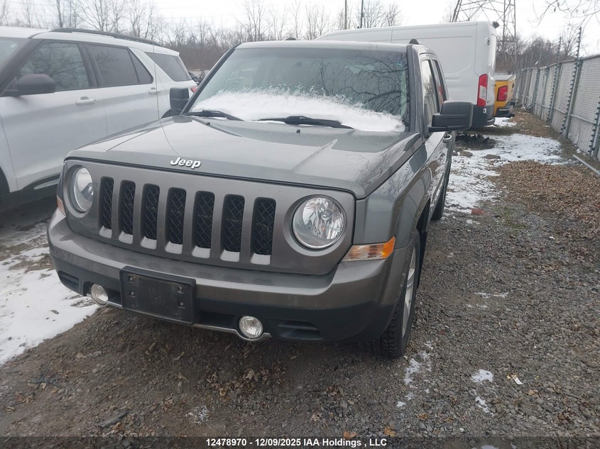 1C4NJRCB2CD655133 2012 JEEP LIBERTY (PATRIOT) photo no. 2
