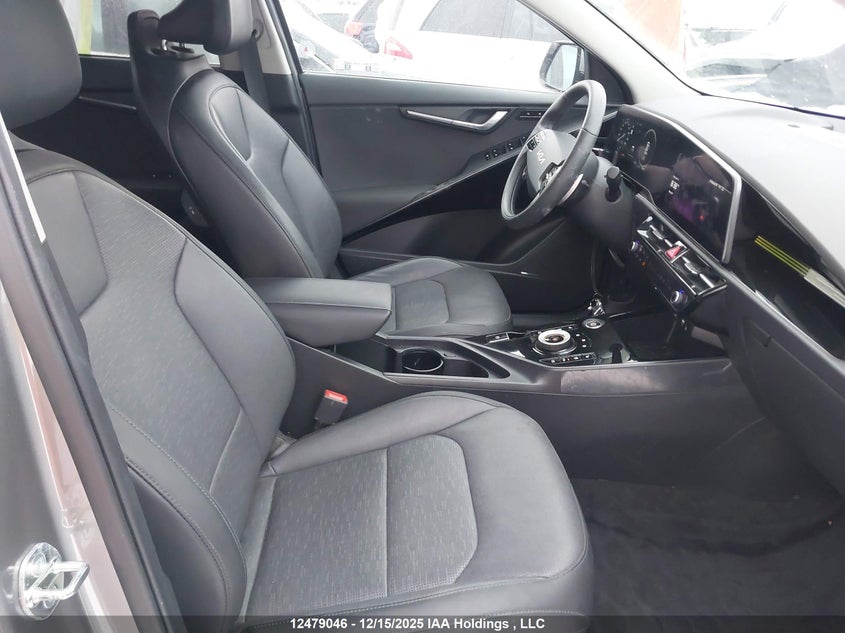 KNDCT3L1XP5054333 2023 KIA NIRO photo no. 5