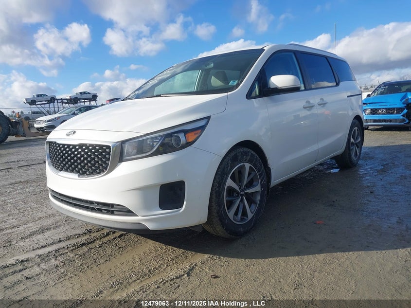 KNDMB5C10G6234756 2016 KIA SEDONA photo no. 2