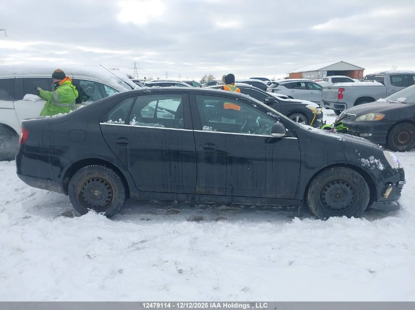 2010 Volkswagen Jetta S VIN: 3VWJX7AJ9AM135070 Lot: 12479114