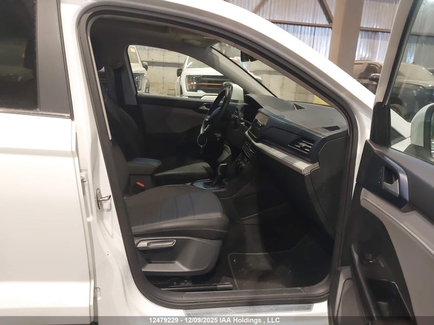 3VVEX7B27RM020329 2024 VOLKSWAGEN TAOS photo no. 5