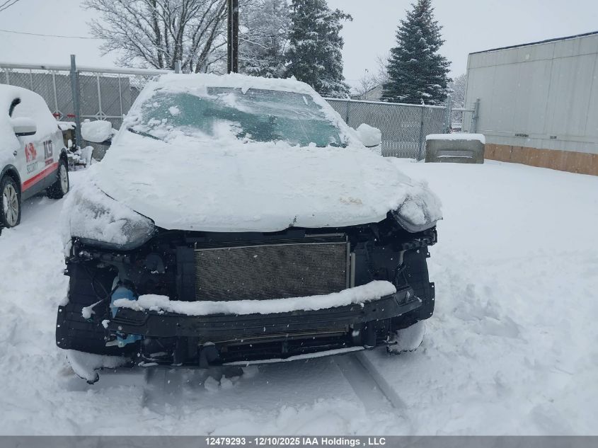 2017 Hyundai Santa Fe Sport 2.4 Base VIN: 5XYZT3LB9HG407043 Lot: 12479293