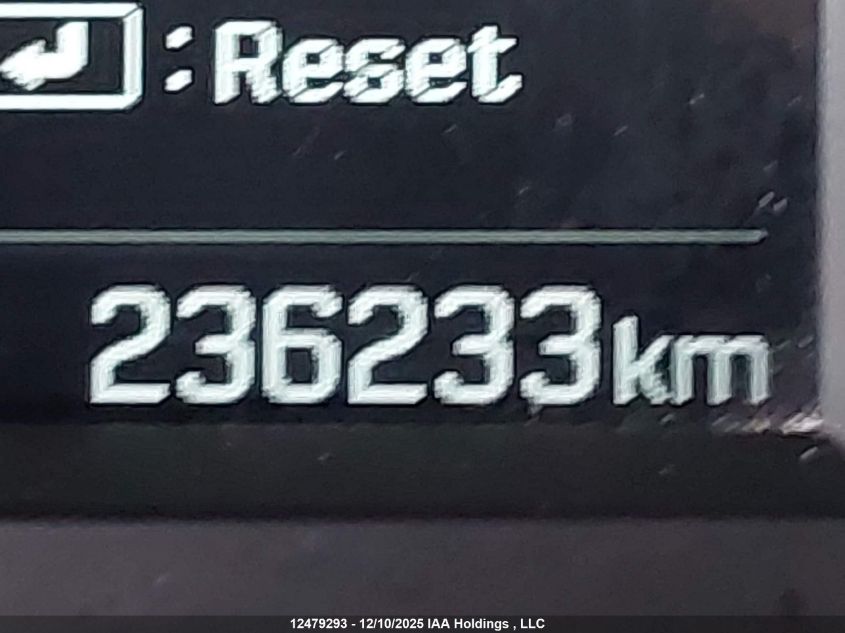 2017 Hyundai Santa Fe Sport 2.4 Base VIN: 5XYZT3LB9HG407043 Lot: 12479293