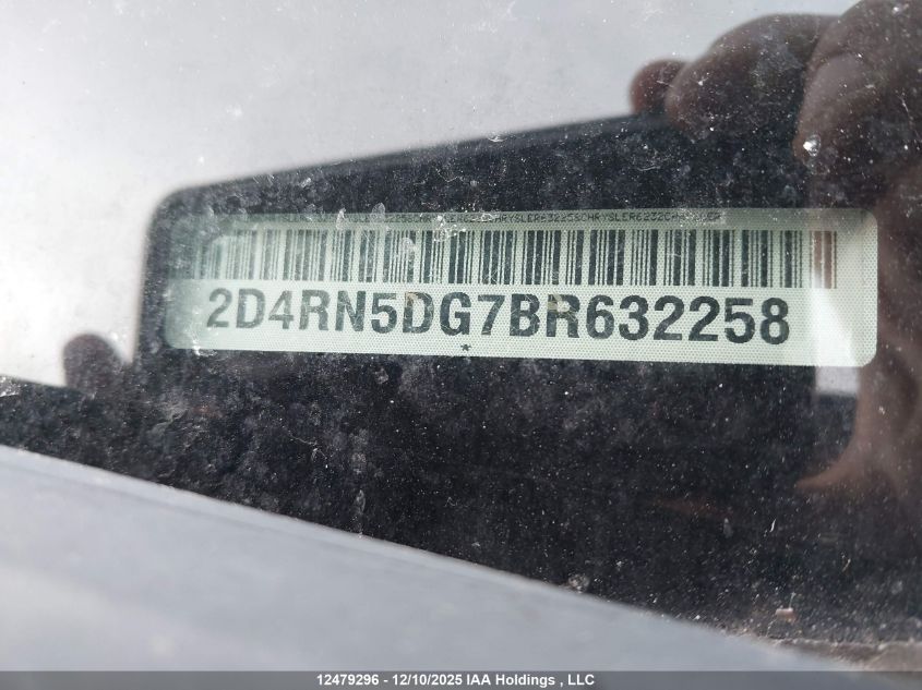 2011 Dodge Grand Caravan Crew VIN: 2D4RN5DG7BR632258 Lot: 12479296