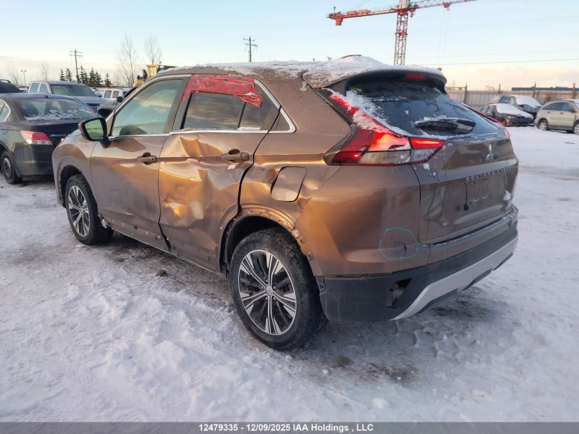 JA4ATVAA0NZ600921 2022 MITSUBISHI ECLIPSE CROSS photo no. 3