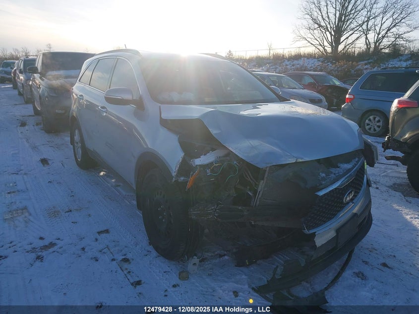 5XYPGDA55GG172248 2016 KIA SORENTO photo no. 3