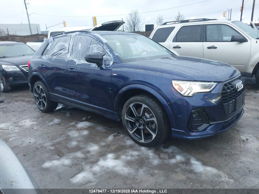 WA1FECF38N1024203 2022 Audi Q3 45 Technik auction photo 1
