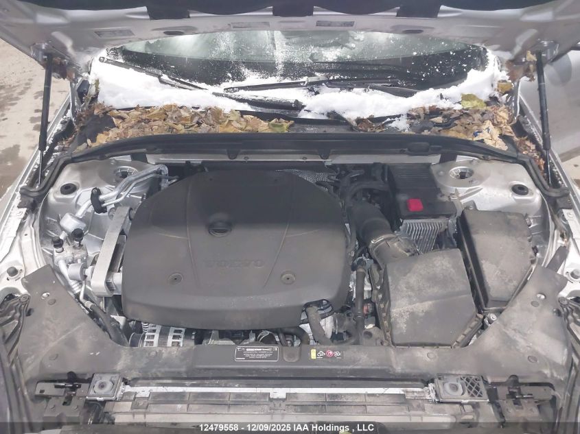 2019 Volvo V60 Cross Country T5 Momentum VIN: YV4102WK9K1004969 Lot: 12479558